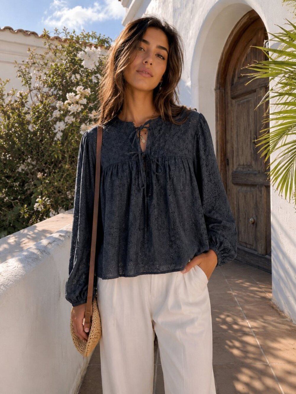 Lost + Wander Mystery Love Peasant Relaxed Fit Eyelet Embroidery Blouse Top NWT